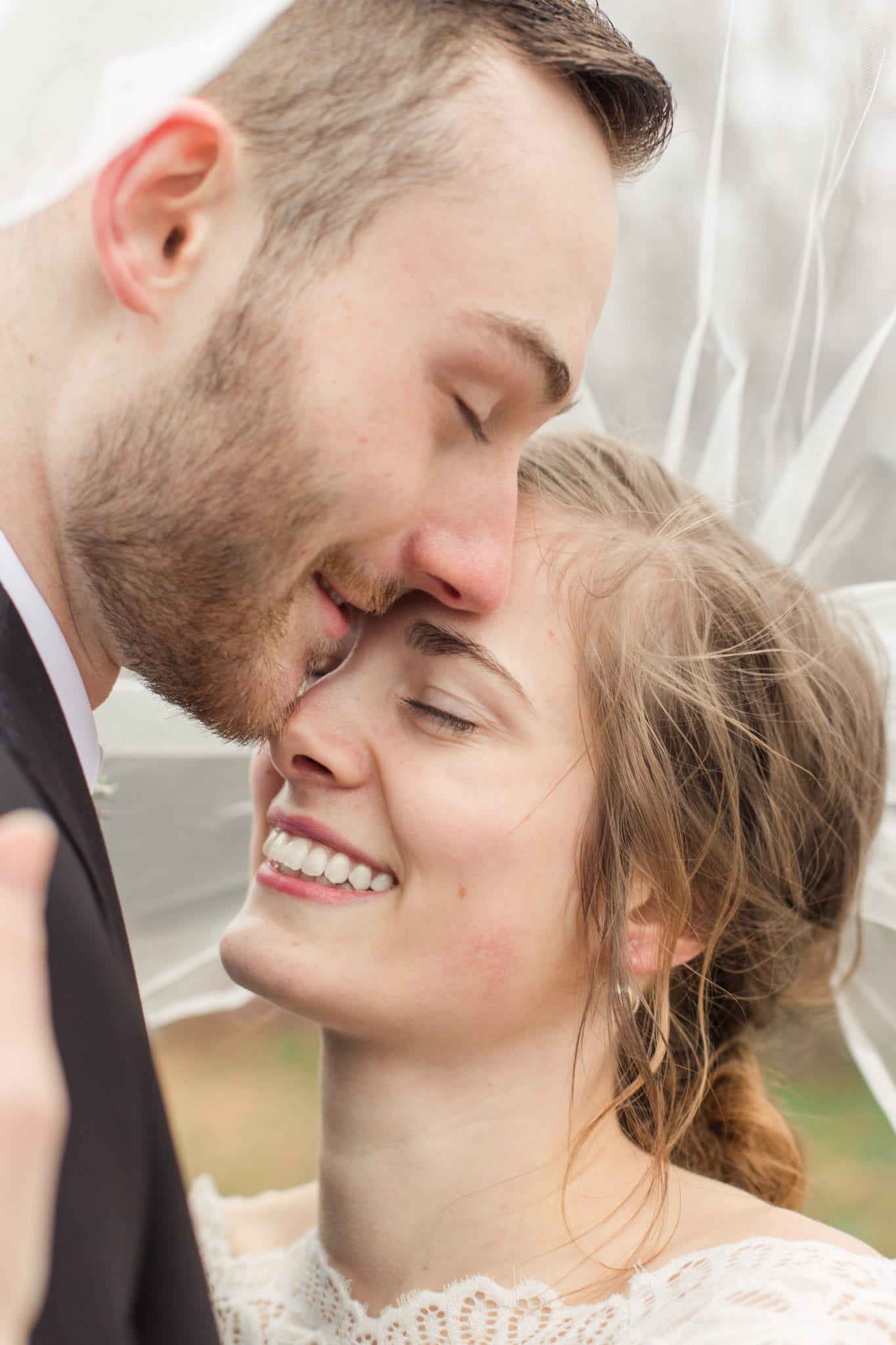 Lynchburg va Bride and groom first look portrait Lynchburg va Bride and groom first look portrait